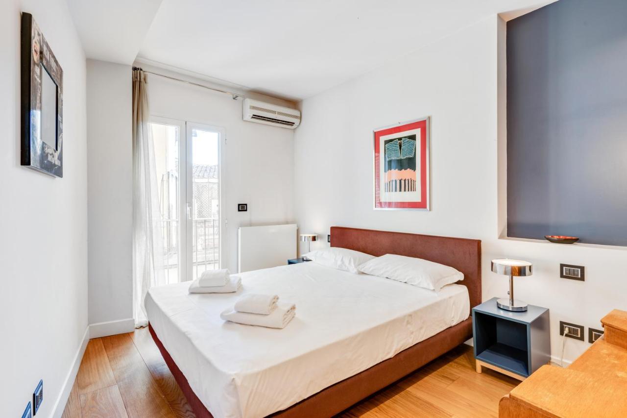 Piazza Santa Croce Design Apartment With Balcony Firenze Eksteriør billede